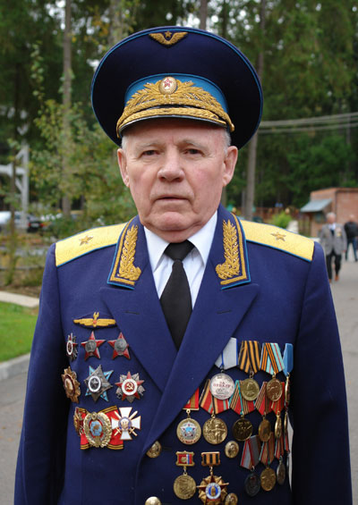 ДЕНИСОВ Владимир Игнатьевич ДЕНИСОВ Владимир Игнатьевич